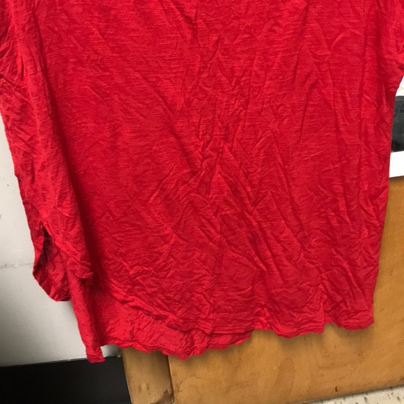 Top - Picture 2 of 4